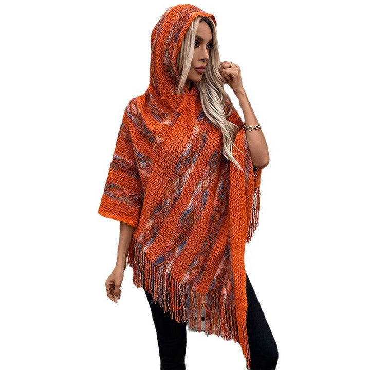 Damsstickad poncho med huva och fransig design Eva Jonsson-Eva Jonsson