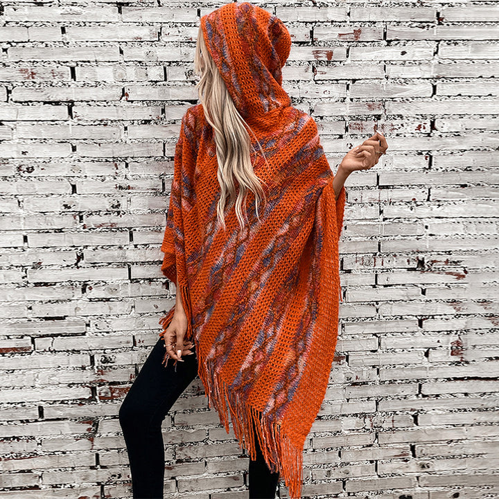 Damsstickad poncho med huva och fransig design Eva Jonsson-Eva Jonsson