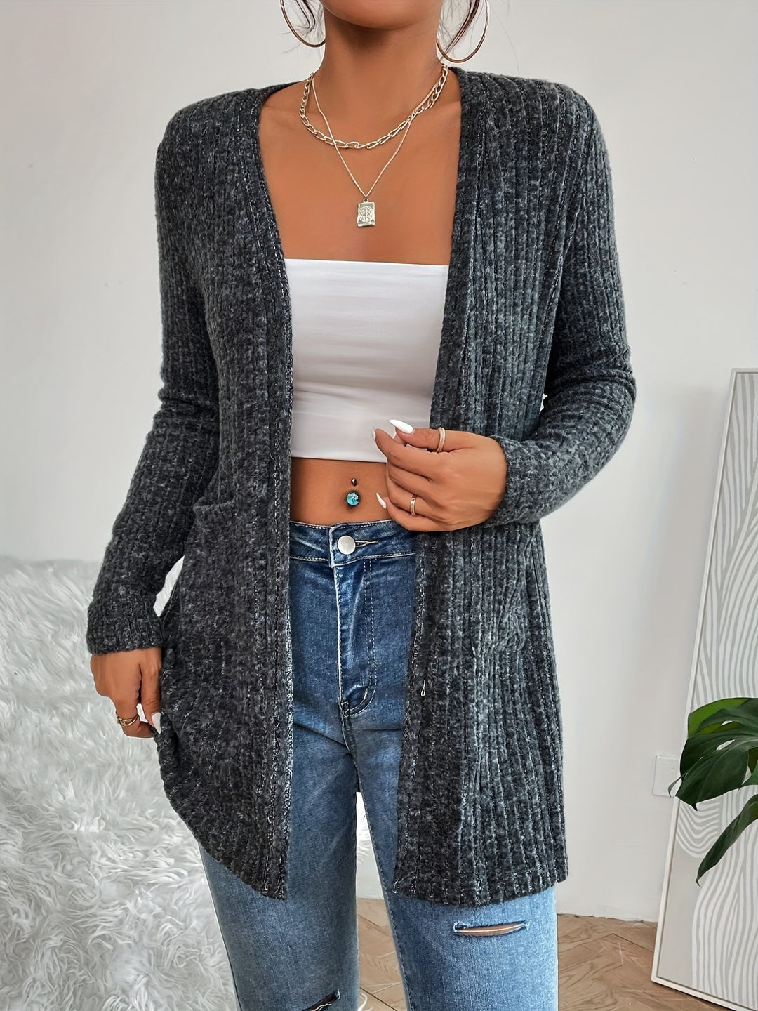 Damstickad jacka med strukturerad design och praktiska fickor Eva Jonsson-Eva Jonsson