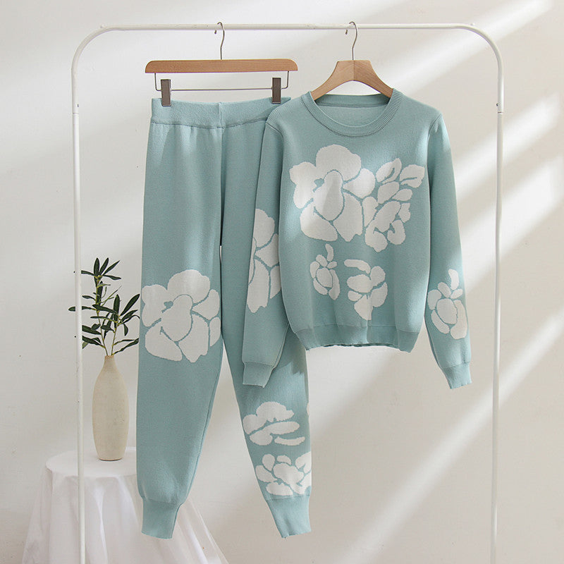 Damstickad jumpsuit med blommönster Mirla-Eva Jonsson