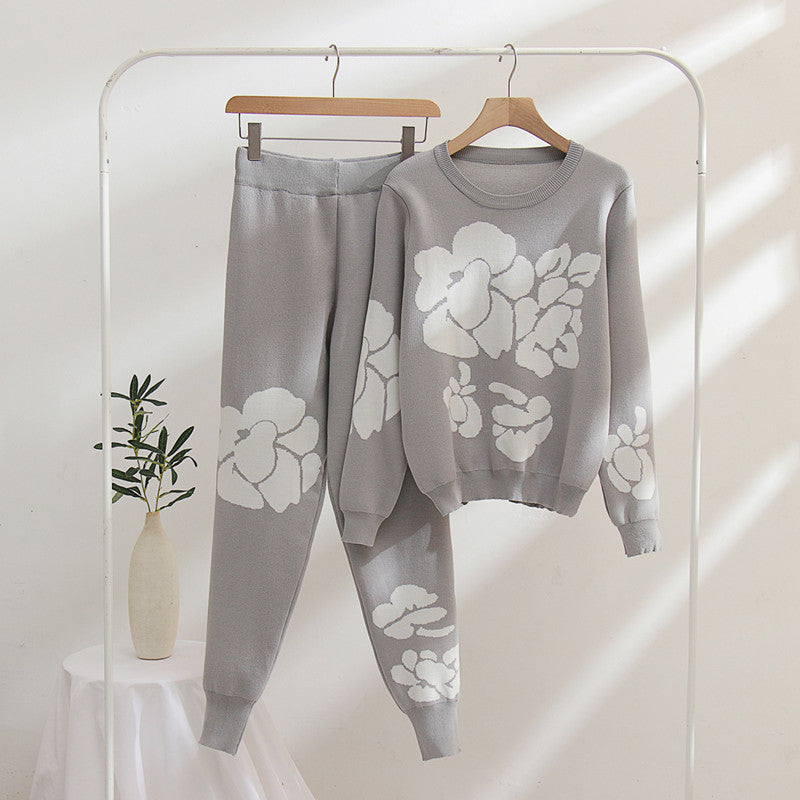 Damstickad jumpsuit med blommönster Mirla-Eva Jonsson