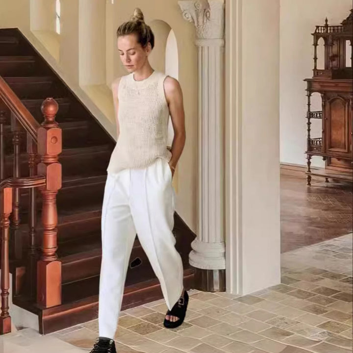 Damstickad överdel med elegant hålmönster Mirla-Eva Jonsson