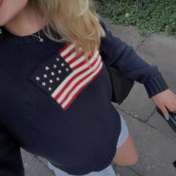 Damstickad tröja med amerikanskt flaggmotiv Mirla-Eva Jonsson