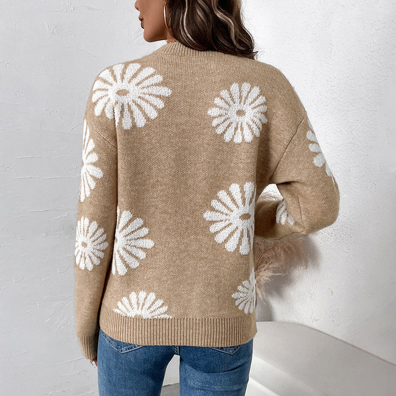 Damstickad tröja med blommönster Mirla-Eva Jonsson