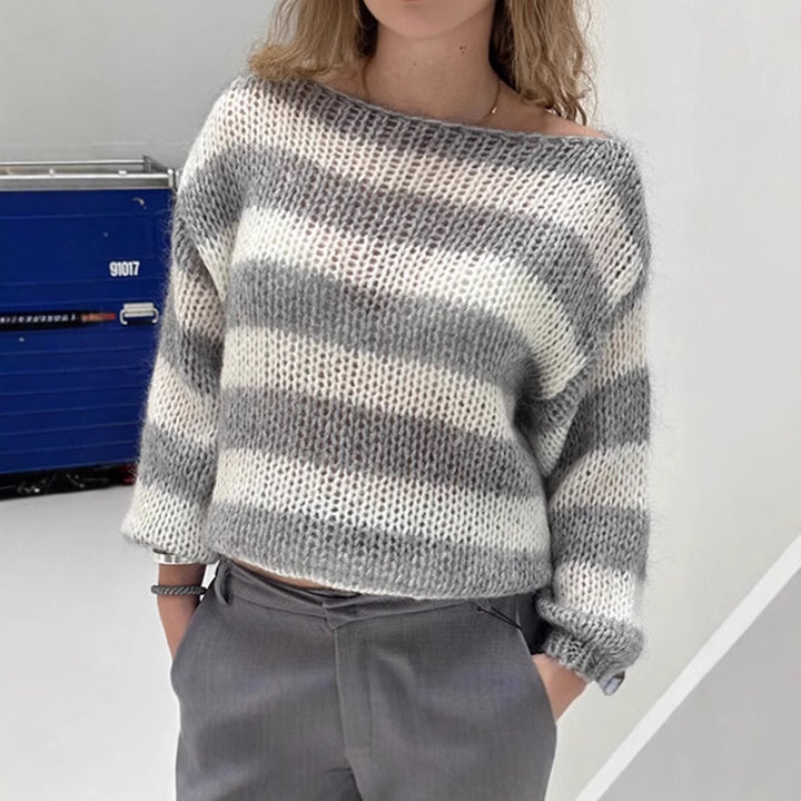 Damstickad tröja med bred randig mönster och voluminösa ärmar Eva Jonsson-Eva Jonsson