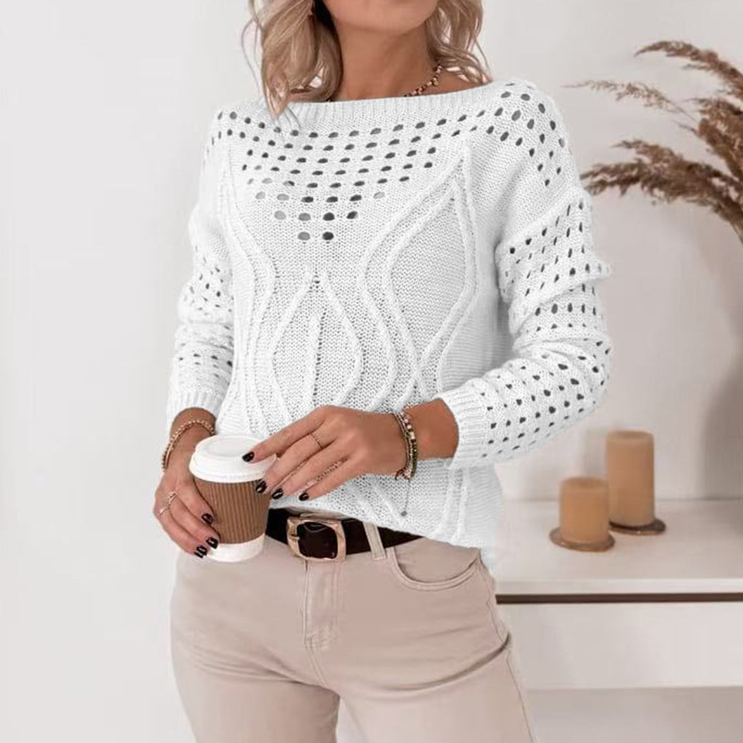 Damstickad tröja med luftiga hålmönster och känslig flätningsdesign Mirla-Eva Jonsson