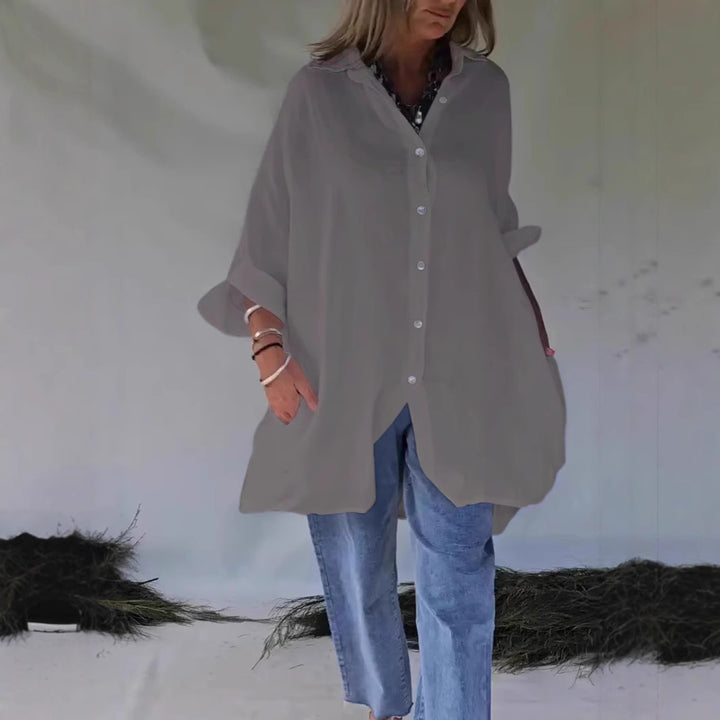 Damstorlek överdimensionerad blus med avslappnad skärning och tryckknappsfastsättning Eva Jonsson-Eva Jonsson