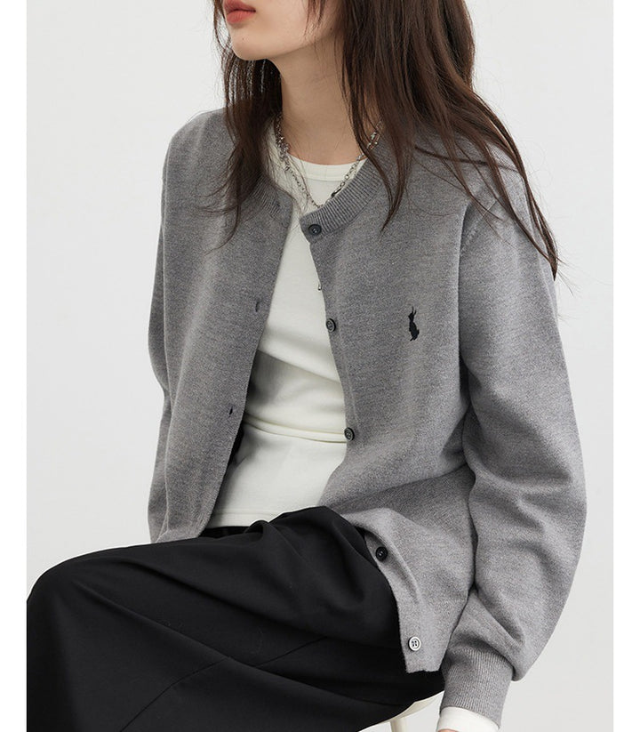 Damsweater med nostalgisk design Mirla-Eva Jonsson