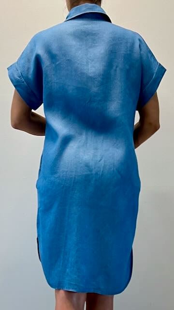 Denimklänning - Kortärmad - Lös passform - Skjortklänning - Knappklänning-Eva Jonsson
