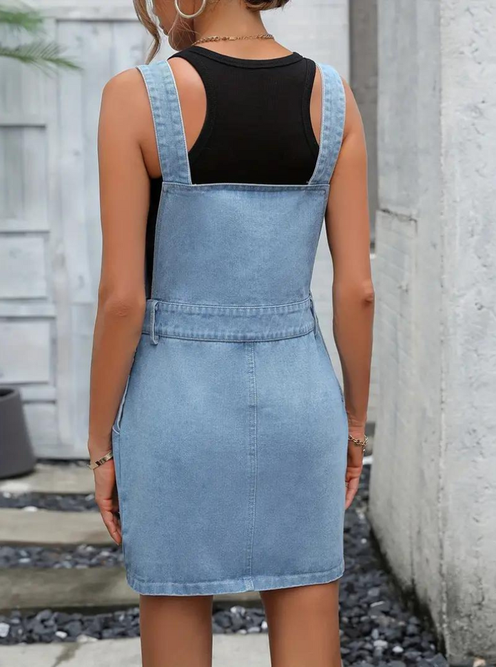 Denimklänning, snedställda fickor, ärmlös, miniklänning-Eva Jonsson
