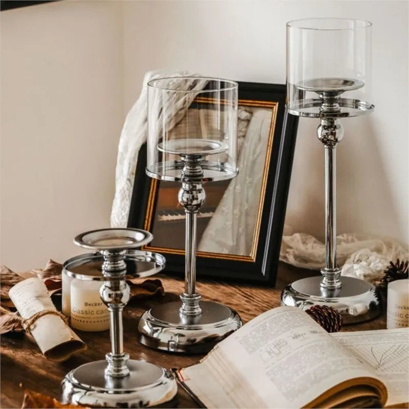 Elegant nordisk ljusstake för lyxig heminredning och restaurangornament-Eva Jonsson