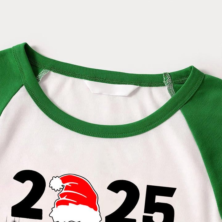 Eva Jonsson | 2025 Familj Jul Bokstäver Tryck Grön Rotator Manschett Topp med Grön & Svart Rutigt Familj Matchande Pyjamas-Eva Jonsson