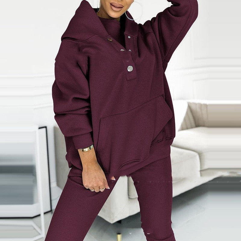 Mirla | 3-Delad Damträningsdräkt med Lös Huva och Slim-Fit Byxor-Eva Jonsson