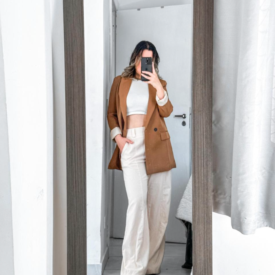 Mirla | Bekväm Trendig Lång Blazer för Hösten-Eva Jonsson