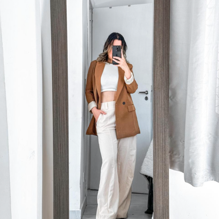 Mirla | Bekväm Trendig Lång Blazer för Hösten-Eva Jonsson