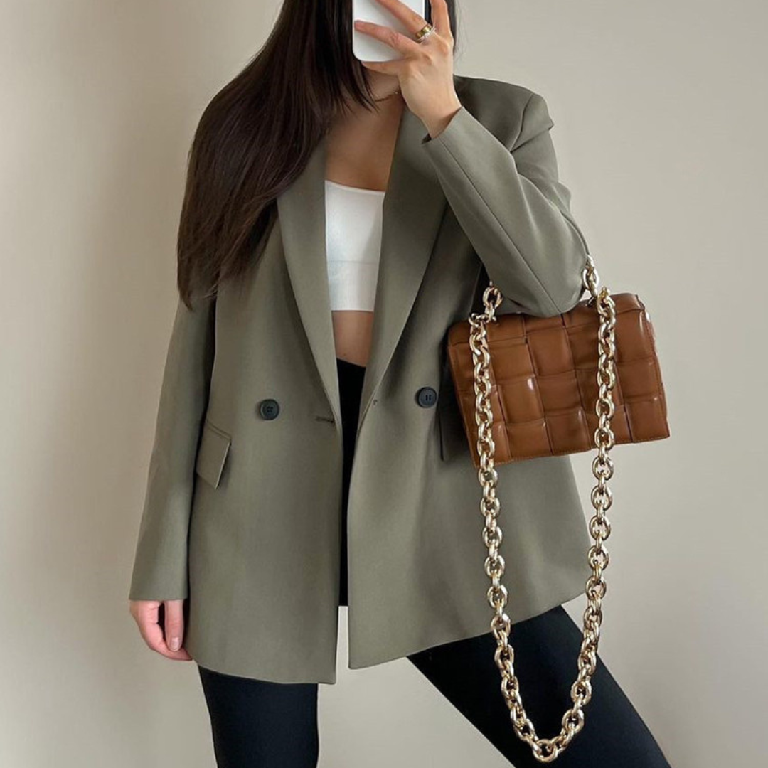 Mirla | Bekväm Trendig Lång Blazer för Hösten-Eva Jonsson