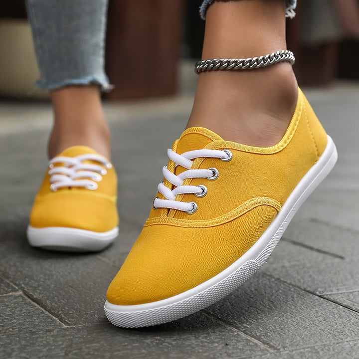 Mirla | Bekväma Låga Canvas Sneakers I Vitt-Eva Jonsson