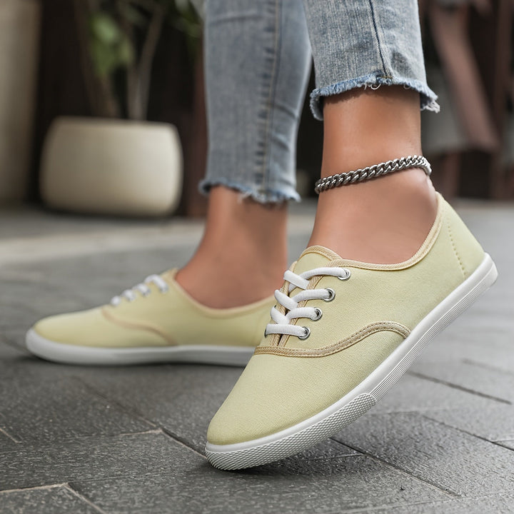 Mirla | Bekväma Låga Canvas Sneakers I Vitt-Eva Jonsson