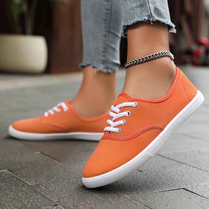 Mirla | Bekväma Låga Canvas Sneakers I Vitt-Eva Jonsson
