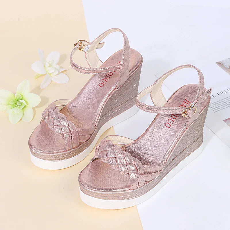 Mirla | Better Off That Way Wedges Sandaler-Eva Jonsson