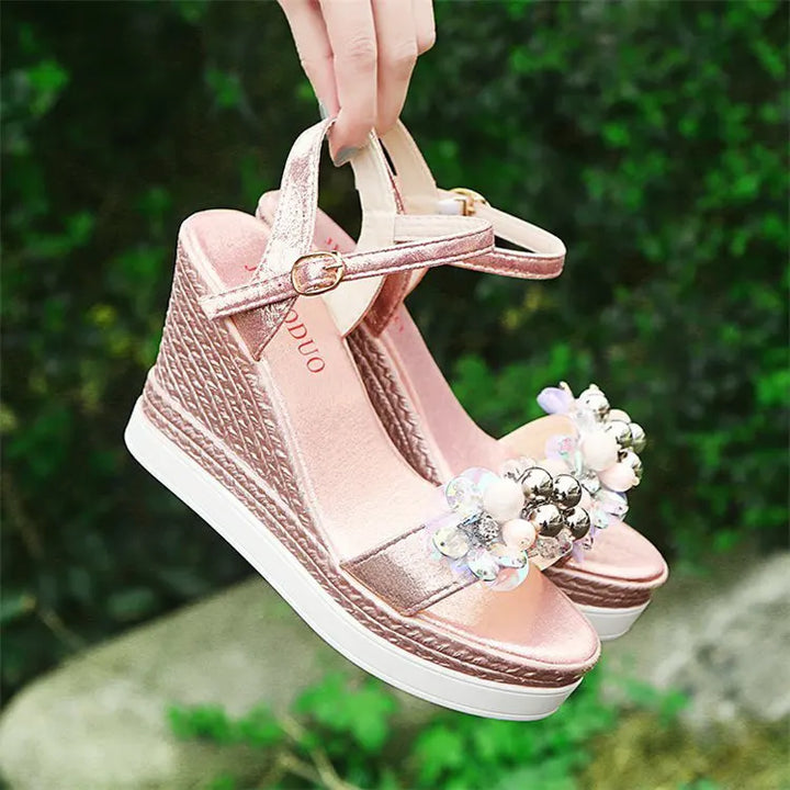 Mirla | Better Off That Way Wedges Sandaler-Eva Jonsson