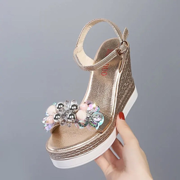 Mirla | Better Off That Way Wedges Sandaler-Eva Jonsson
