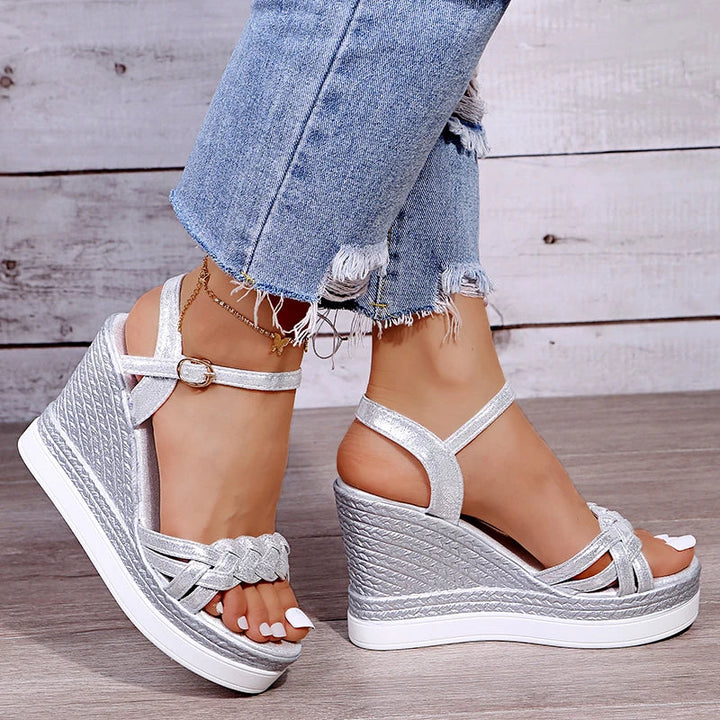 Mirla | Better Off That Way Wedges Sandaler-Eva Jonsson