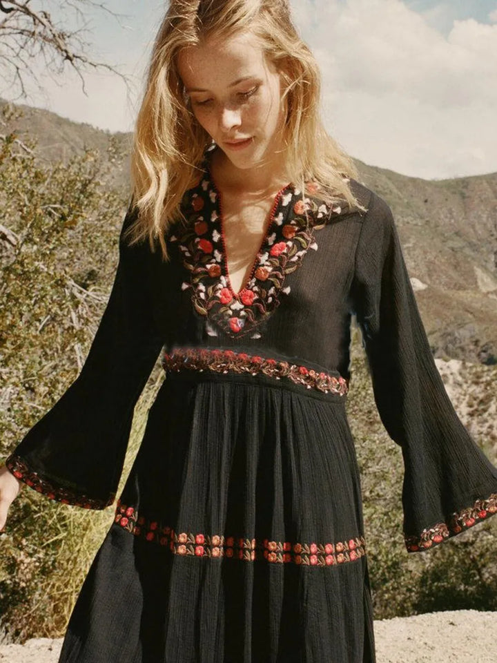 Mirla | Boho Klänning Svart-Eva Jonsson