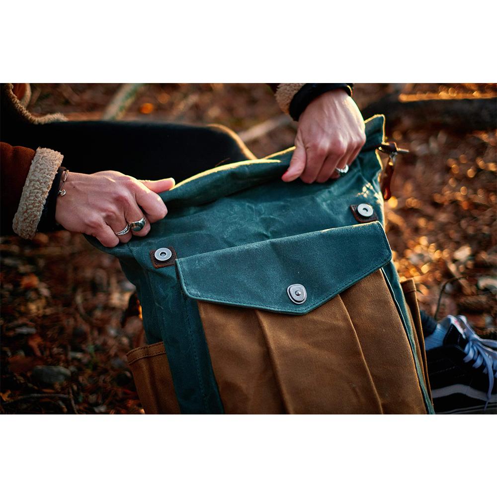 Mirla | Canvas Rolltop Ryggsäck - Lundastyle - Hållbar och Stilfull för Äventyrare-Eva Jonsson