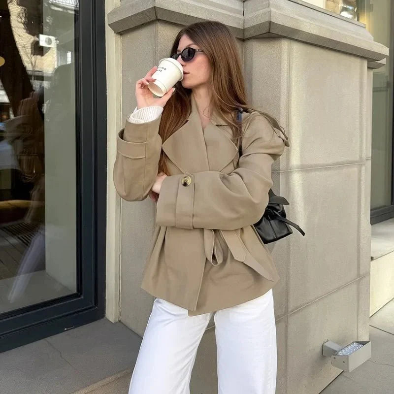 Mirla | Croppad Trenchcoat-Eva Jonsson