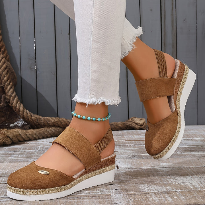 Mirla | Dam Sandaler På Plattform: Halkfri, Stängd Tå, Elastiskt Band-Eva Jonsson