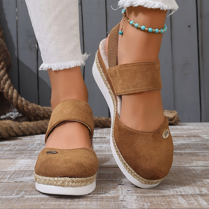 Mirla | Dam Sandaler På Plattform: Halkfri, Stängd Tå, Elastiskt Band-Eva Jonsson