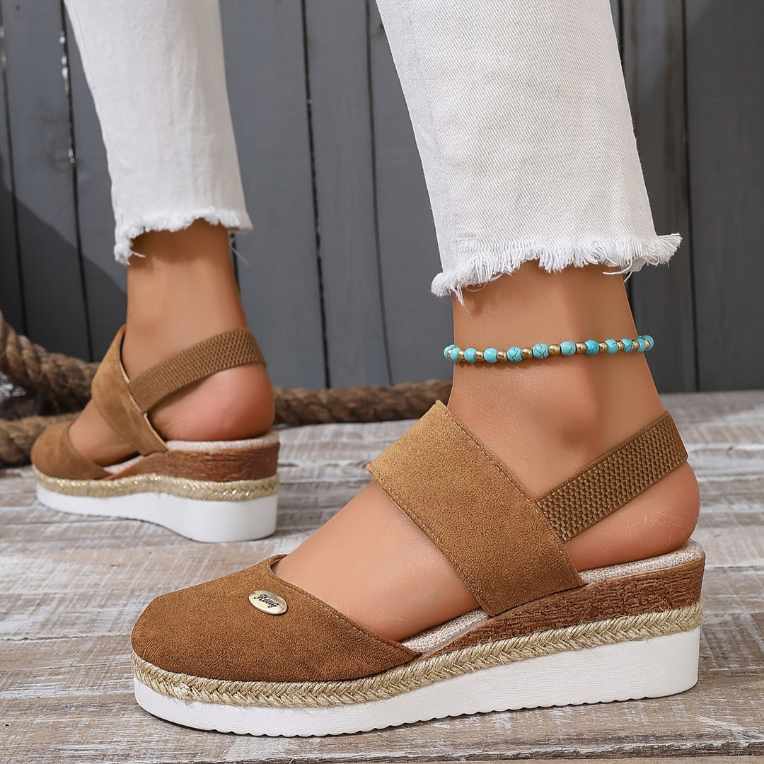 Mirla | Dam Sandaler På Plattform: Halkfri, Stängd Tå, Elastiskt Band-Eva Jonsson