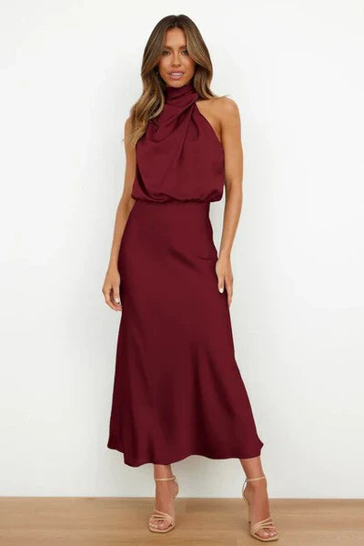 Mirla | Elegant Halterneck Midi Klänning för Damer med Hög Hals och Satinlook-Eva Jonsson