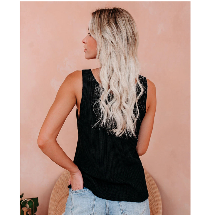 Mirla | Elegant ärmlös stickad topp med V-urringning-Eva Jonsson