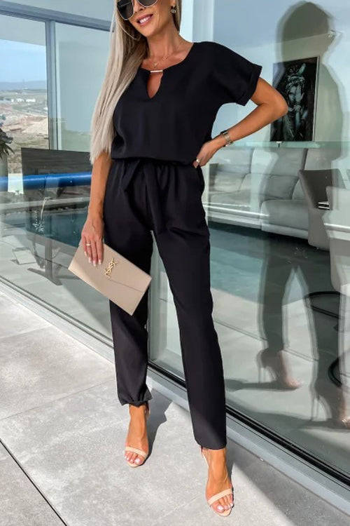 Mirla | Elegant keyhole jumpsuit med bälte för damer-Eva Jonsson
