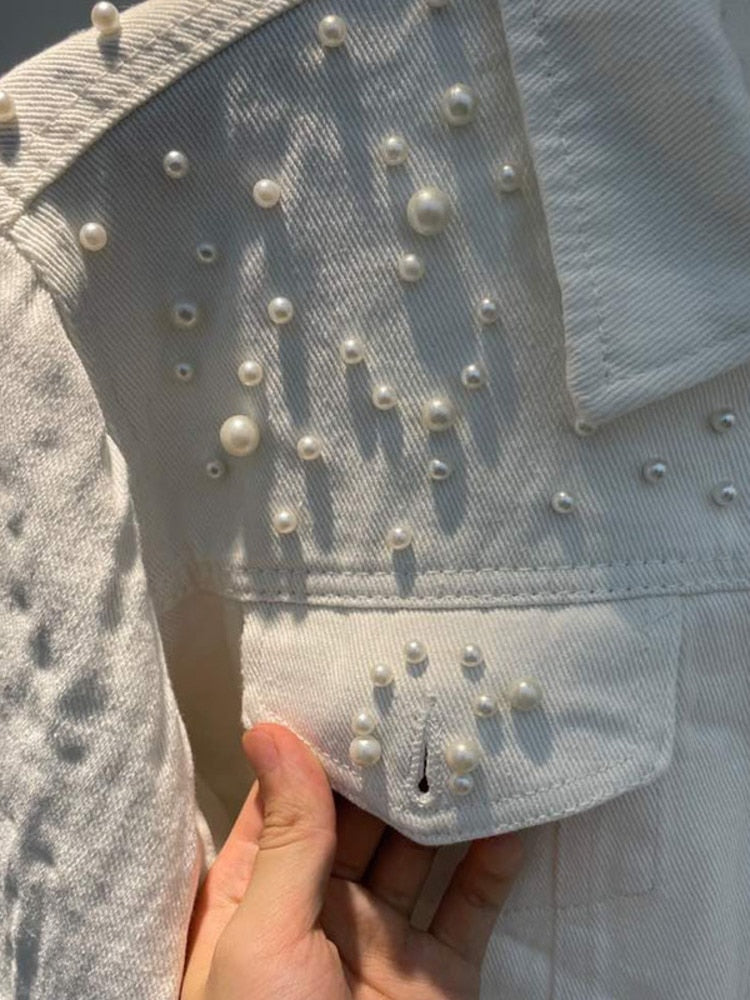 Mirla | Exklusiv Lina Jeansjacka Denim-favorit med stilfull pärldekoration-Eva Jonsson