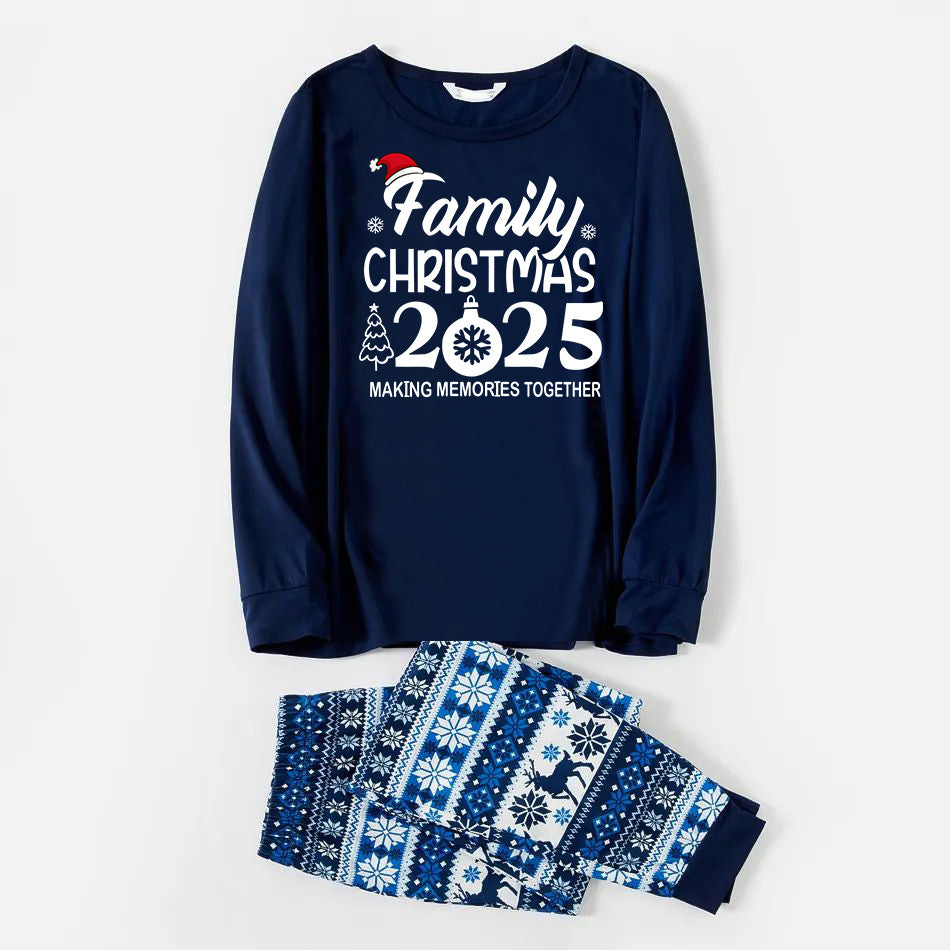 Mirla | Familj Jul 2025 Texttryck Blå Familj Matchande Pyjamas-Eva Jonsson