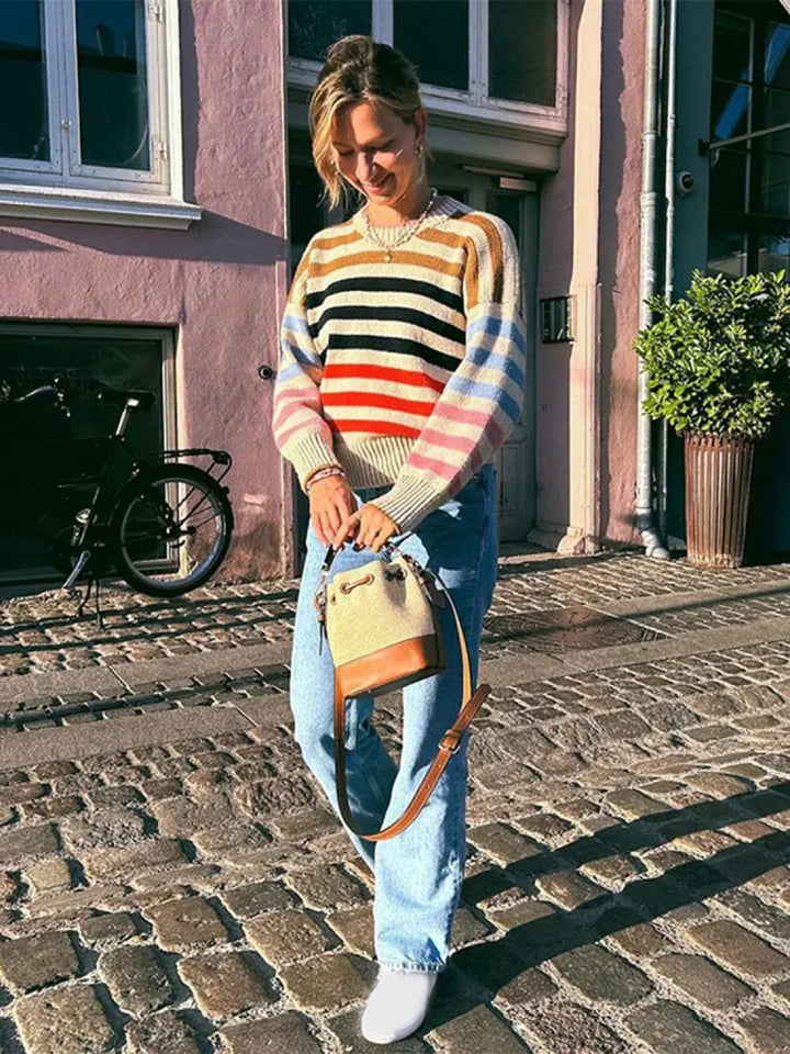 Mirla | Färgglad Randig Vintage Stickad Tröja med Rund Halsringning-Eva Jonsson
