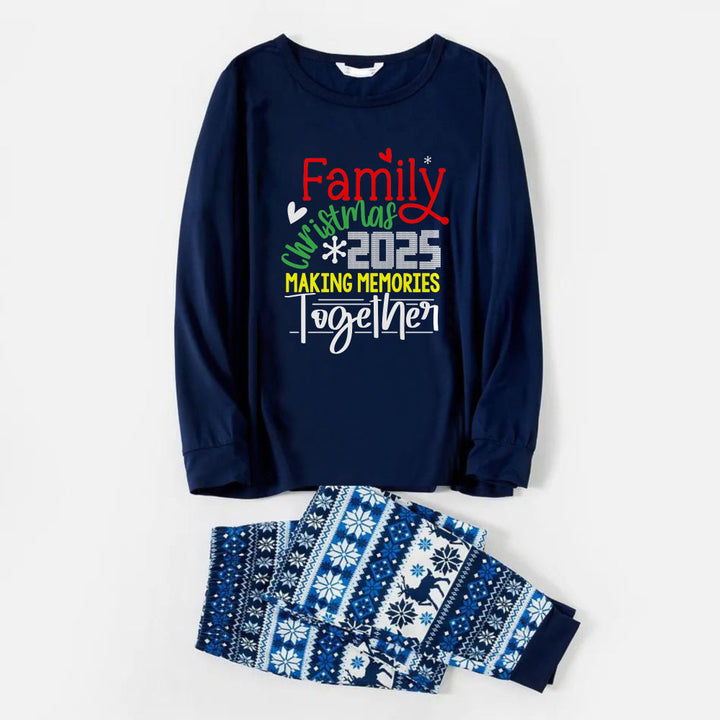 Mirla | Glad Blå Jul-Pyjama-Set med Julglädje-Texttryck-Eva Jonsson
