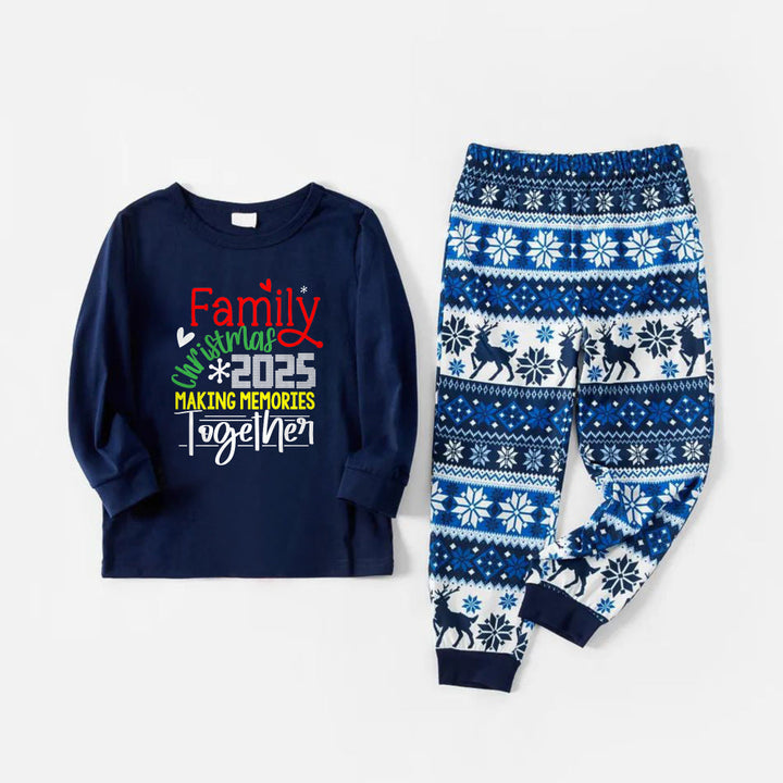 Mirla | Glad Blå Jul-Pyjama-Set med Julglädje-Texttryck-Eva Jonsson