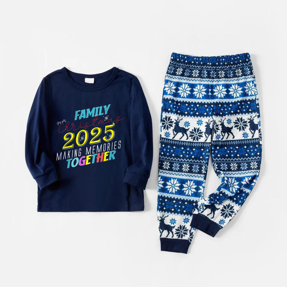 Mirla | Glad Blå Julpyjamas-Set med Matchande Rolig Text För Familjen-Eva Jonsson