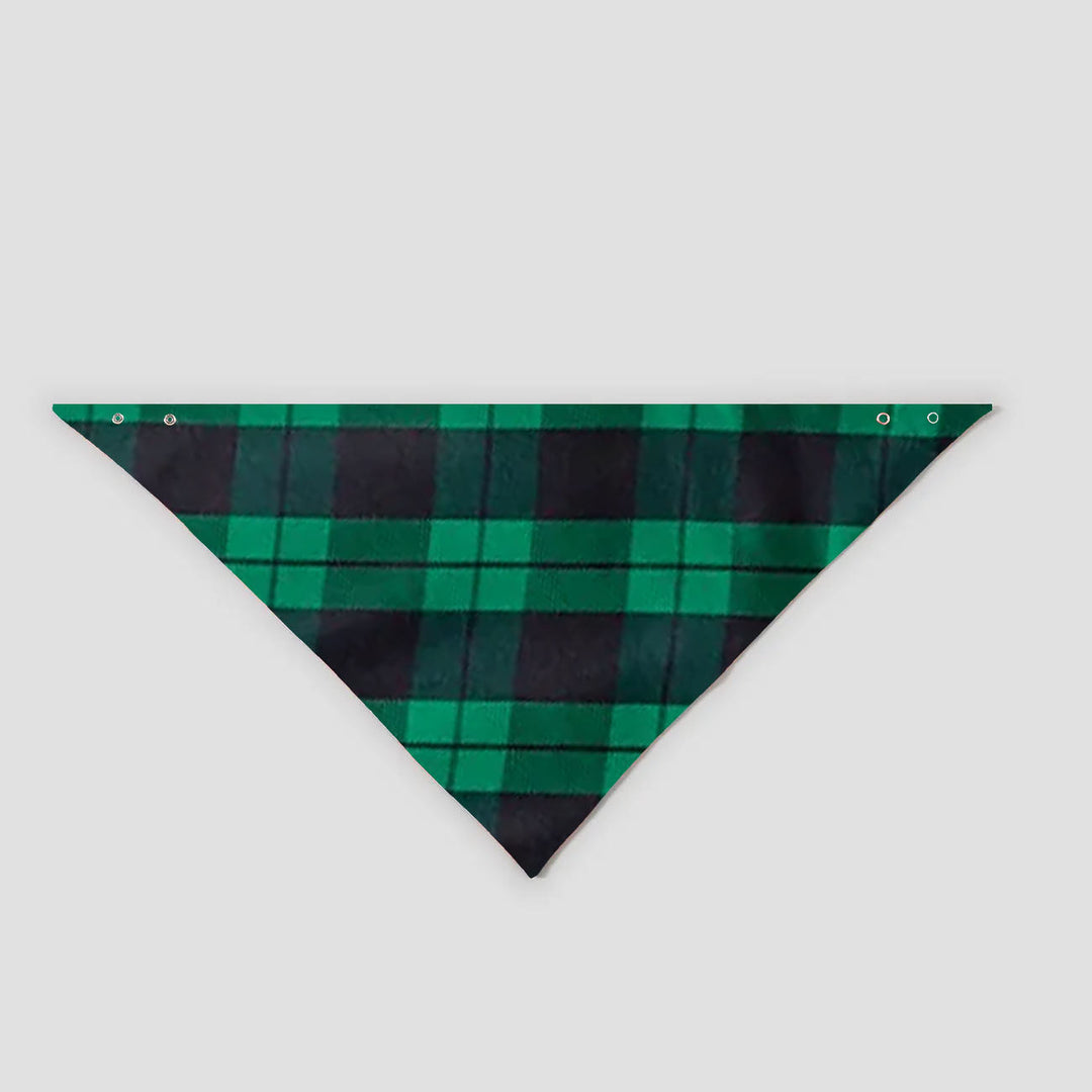 Eva Jonsson | God Jul Vita Brev 2025 Svart Långärmad Topp med Svart och Grön Rutiga Byxor Familjeanpassade Pyjamasar-Eva Jonsson