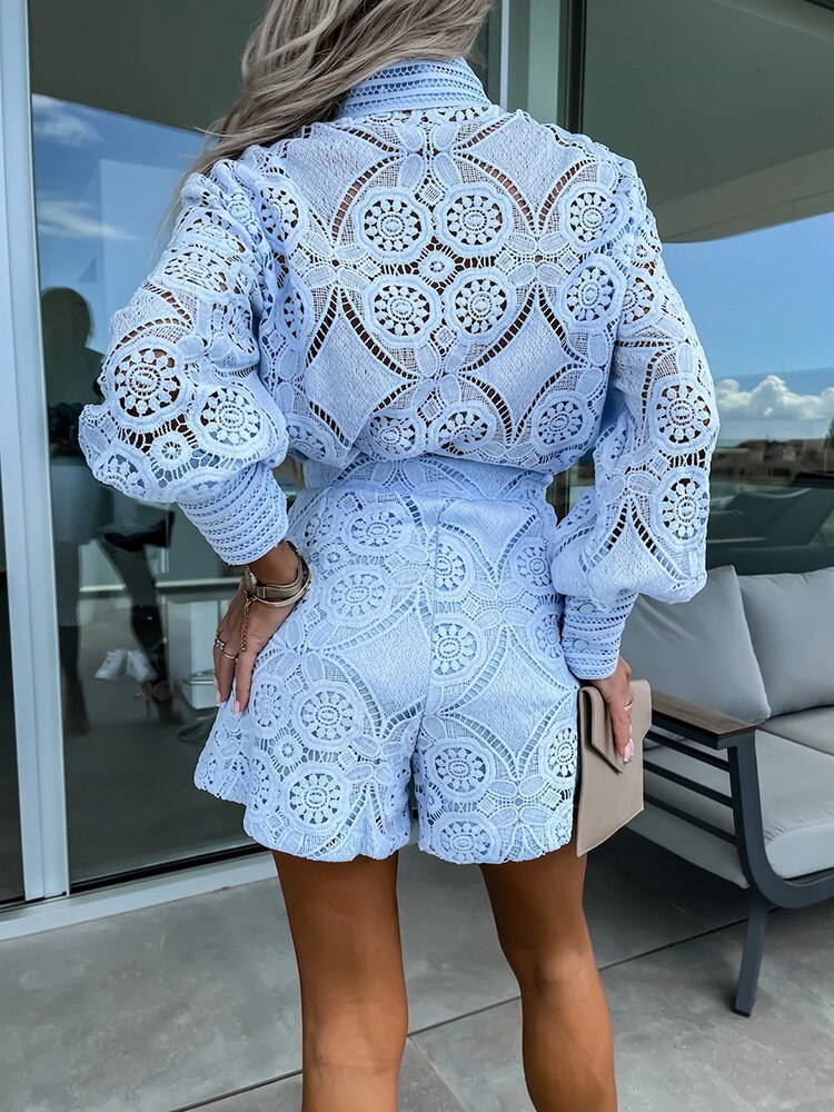 Mirla | Hålspetsblus och shorts set-Eva Jonsson