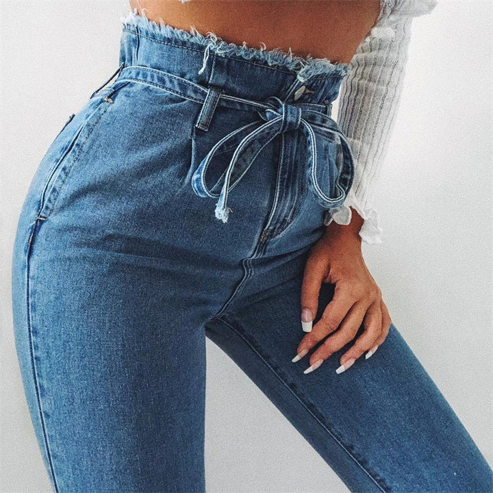 Mirla | Hög midja jeans Fitted stretch jeans i svart-Eva Jonsson