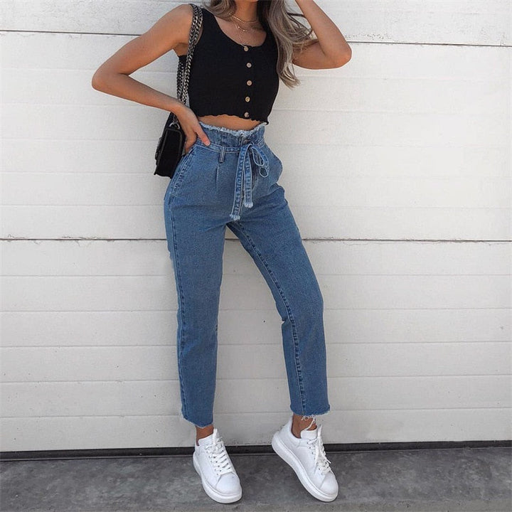 Mirla | Hög midja jeans Fitted stretch jeans i svart-Eva Jonsson