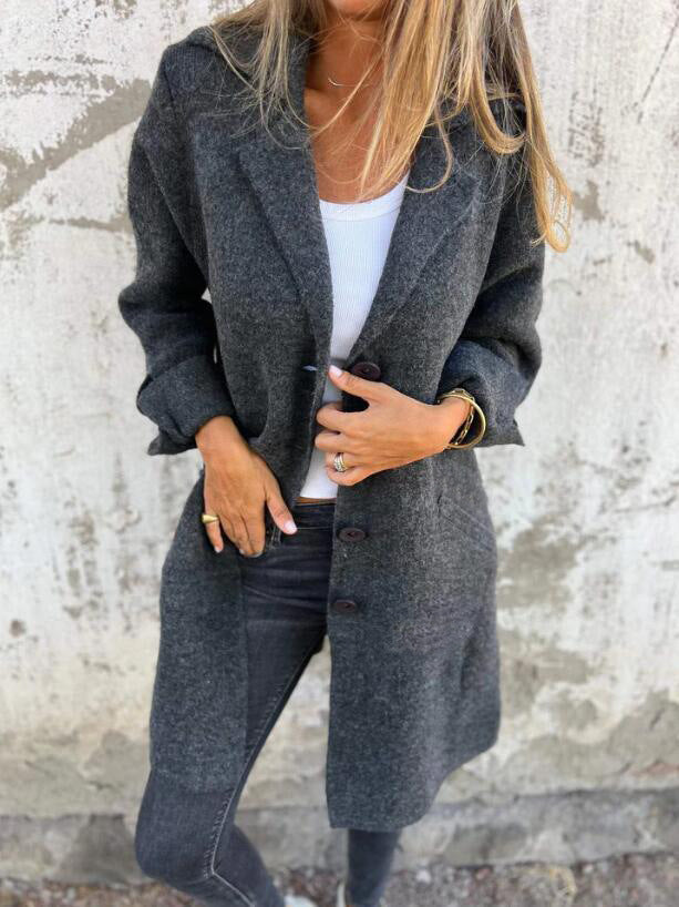 Mirla | Kappa Mellang Länge Lätt Passform Ulllook Enknäppt med Revers-Eva Jonsson