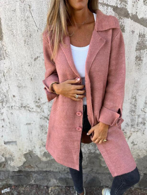 Mirla | Kappa Mellang Länge Lätt Passform Ulllook Enknäppt med Revers-Eva Jonsson