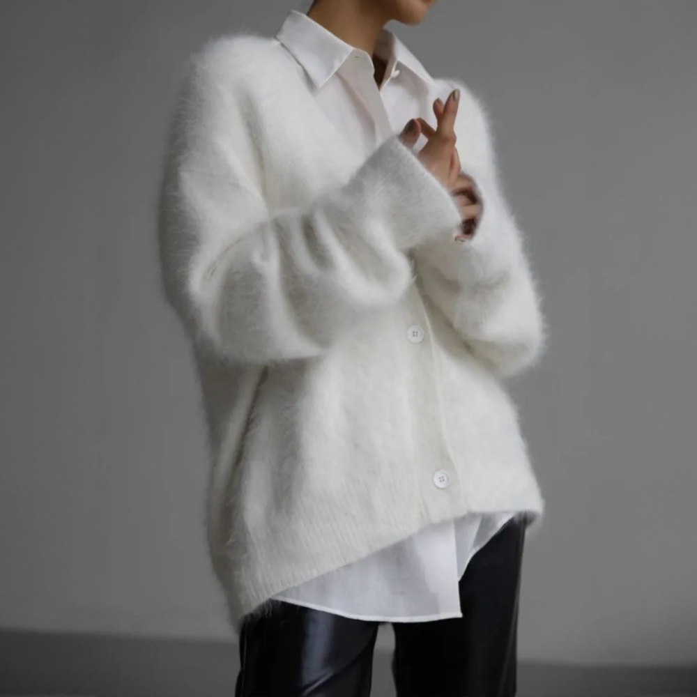 Mirla | Kardigan Mjuk Mohair Oversized Passform Långa Ärmar Knappstängning-Eva Jonsson