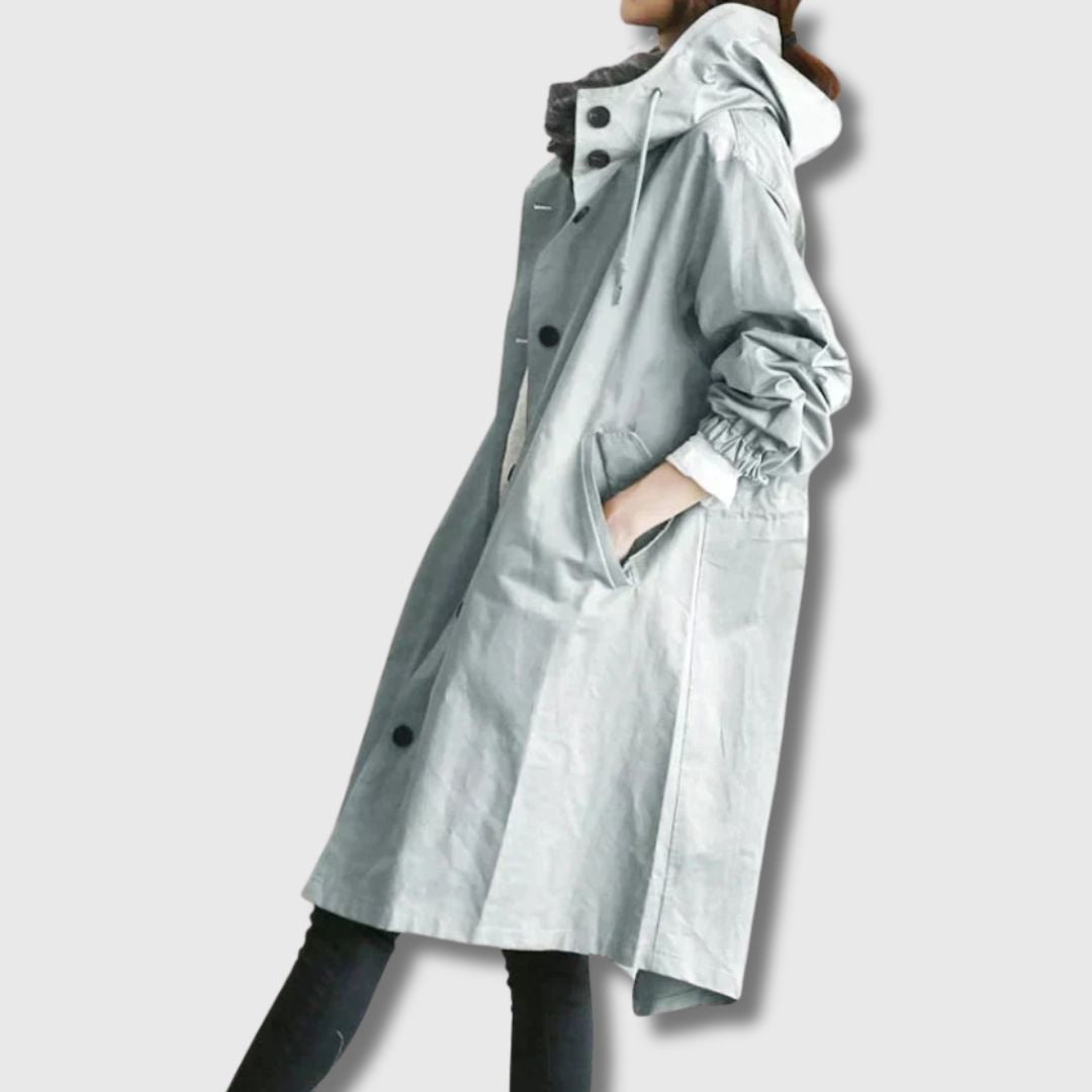 Mirla | Klassisk Trenchcoat med Modern Elegans-Eva Jonsson
